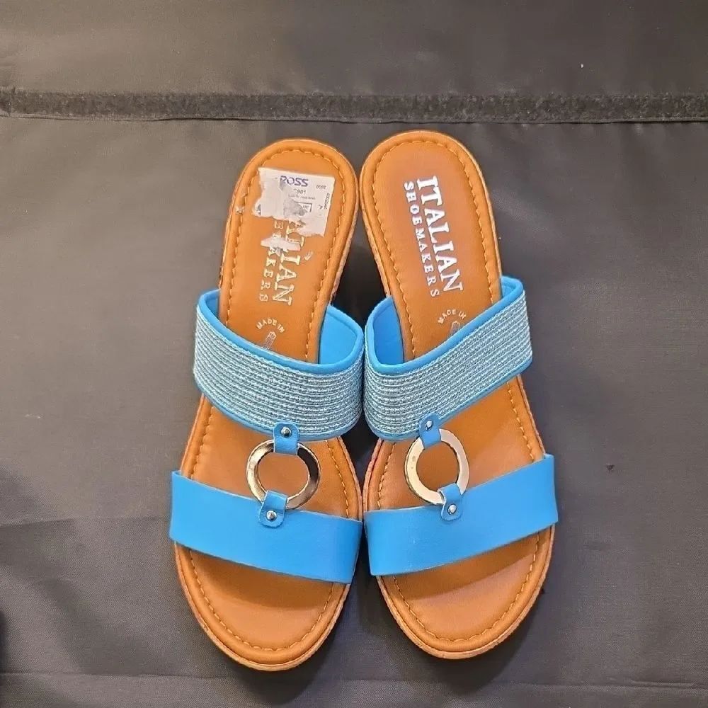 BRAND NEW ITALIAN SHOEMAKERS WOMENS WEDGE SANDAL